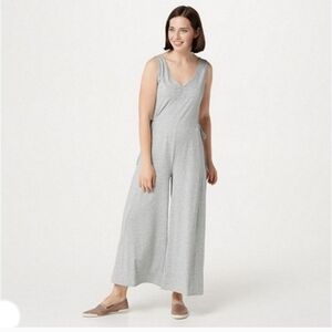 AnyBody Cozy Knit Pettite Jersey Wide Leg Jumpsuit- Gray 🩶